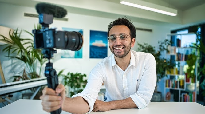 How to Look Confident on Video: Tips for Camera Shy Creators